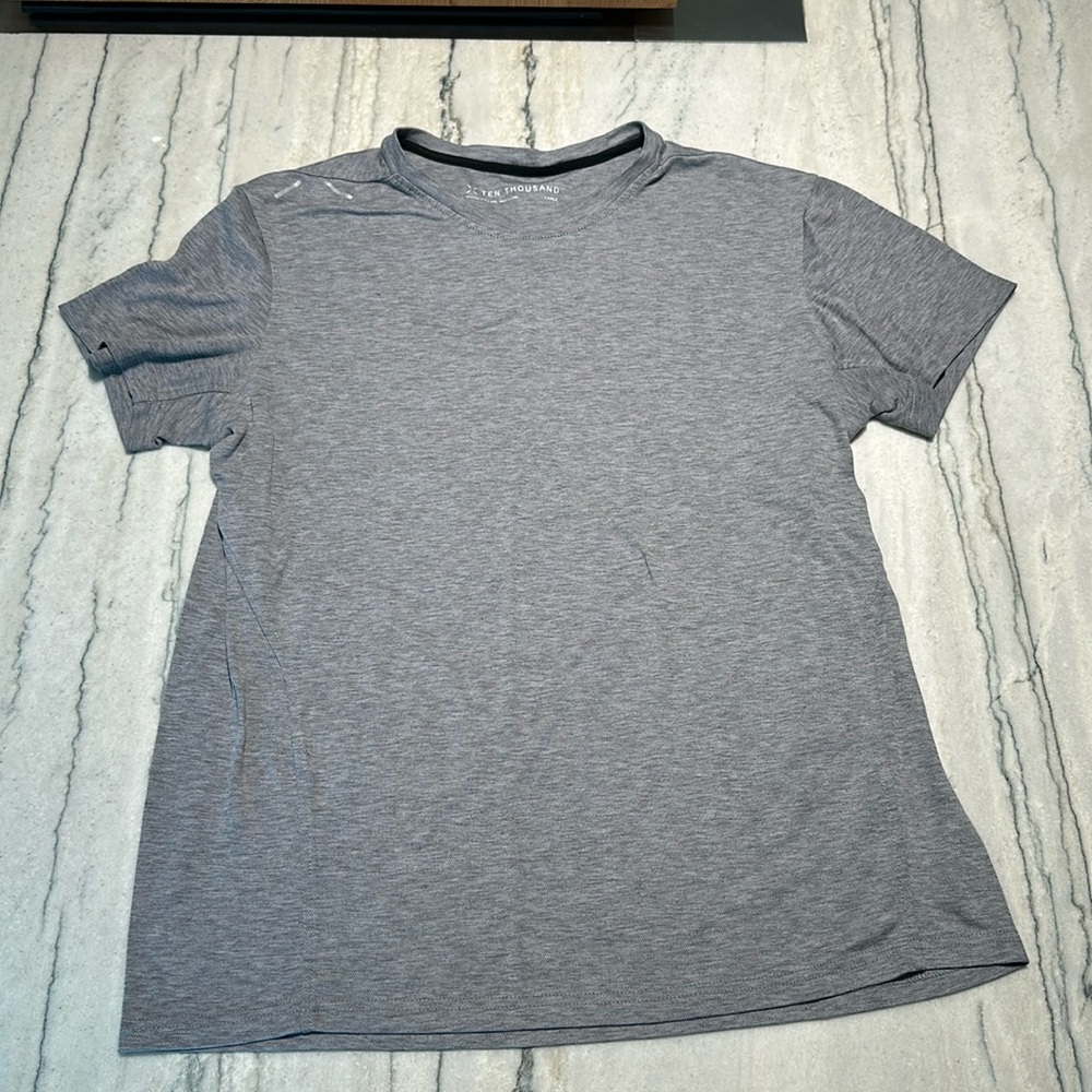Excellent athletic shirt